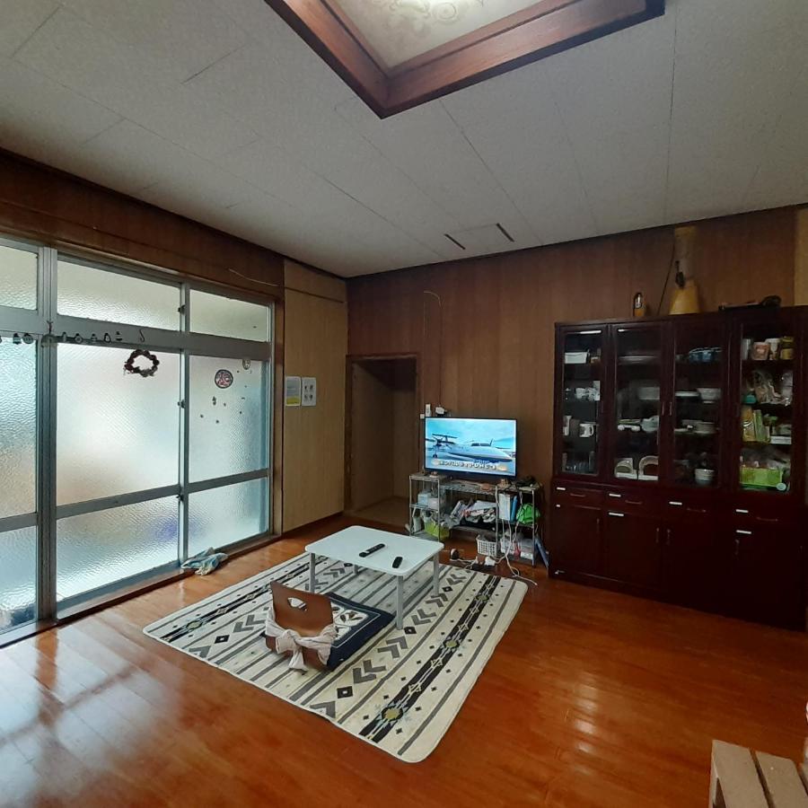 民泊まったりん人 Apartman Kumedzsima Kültér fotó